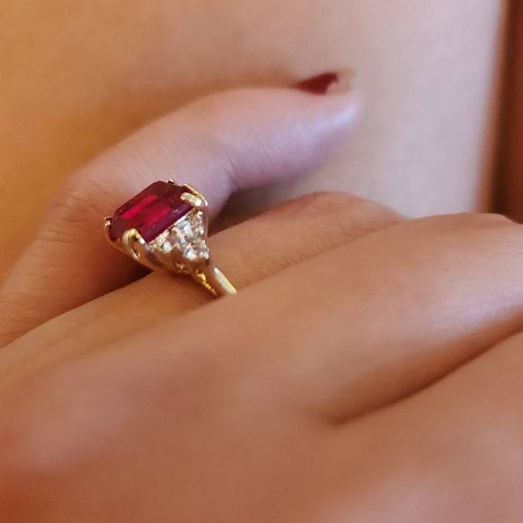 Garnet ring - Picture 3 of 8